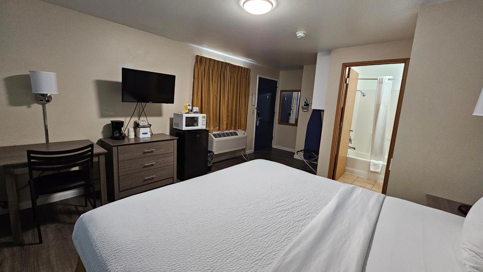 Travelodge By Wyndham Венатчі Екстер'єр фото