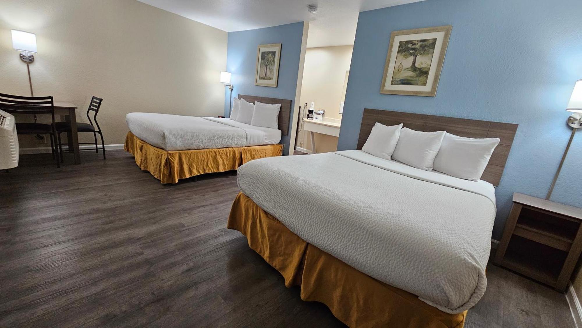 Travelodge By Wyndham Венатчі Екстер'єр фото